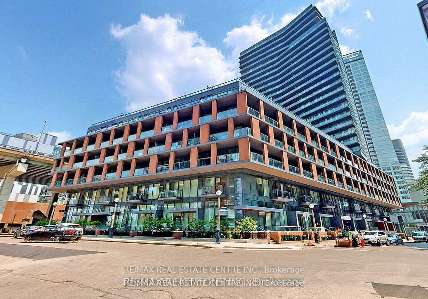 20-bruyeres-mews-toronto-ontario-c12524372