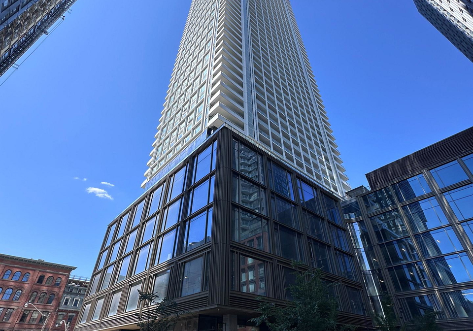 88-queen-street-e-toronto-ontario-c12524696