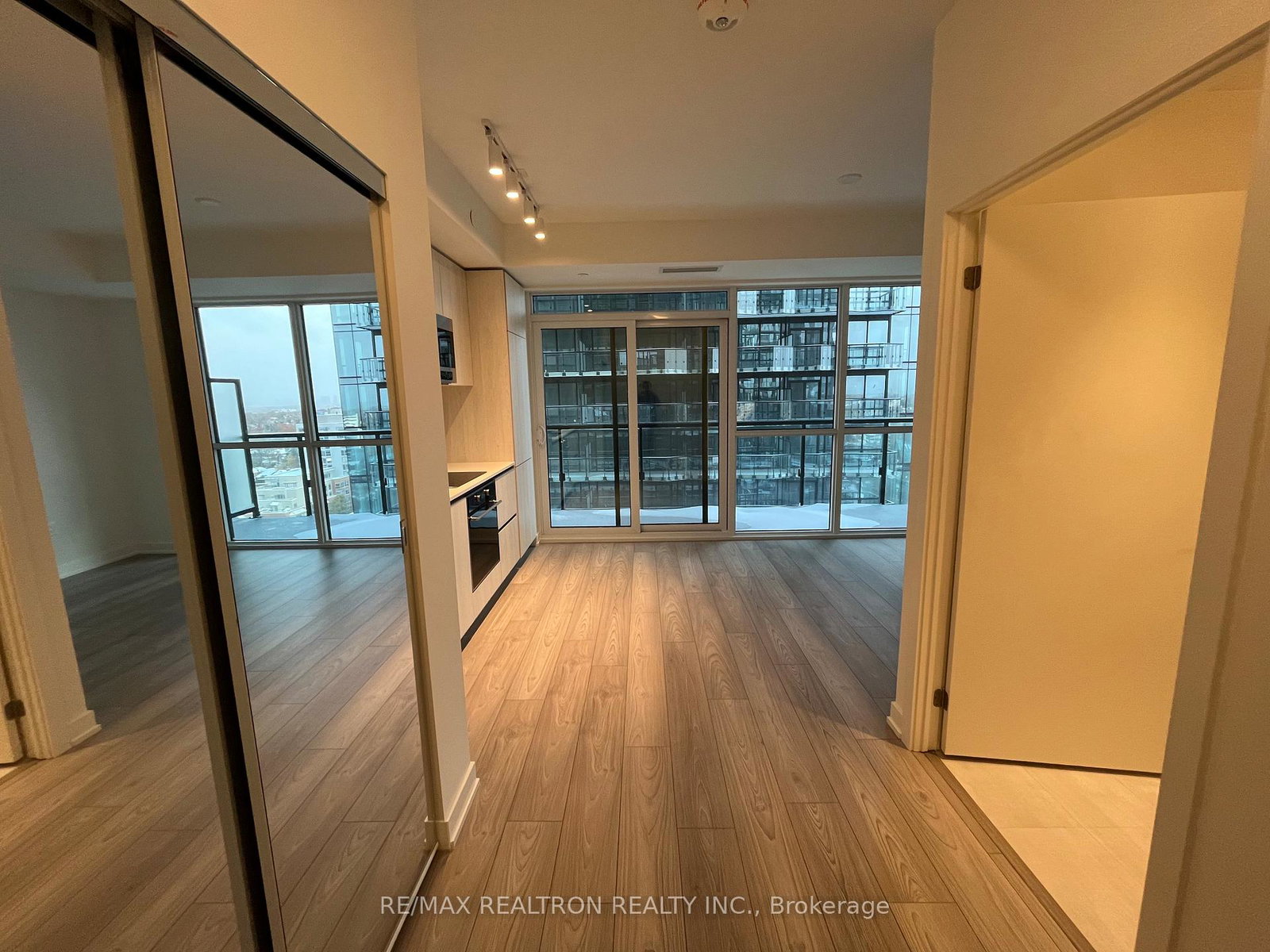 110-broadway-avenue-toronto-ontario-c12524706