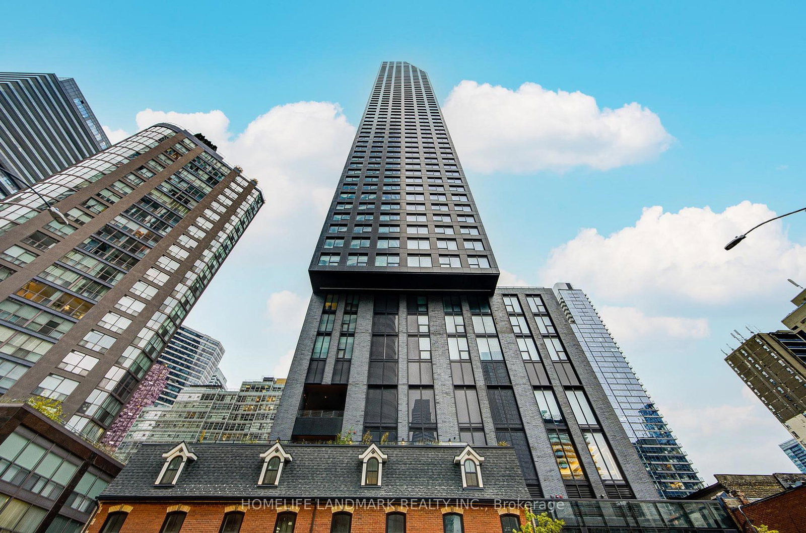 8-wellesley-street-w-toronto-ontario-c12524866