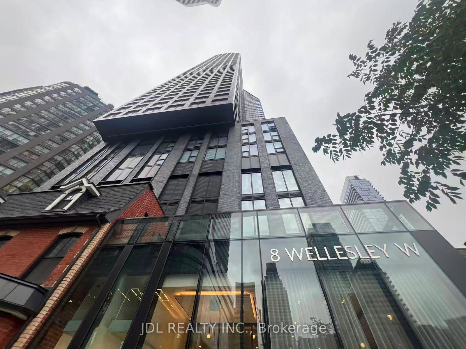 8-wellesley-street-w-toronto-ontario-c12524936