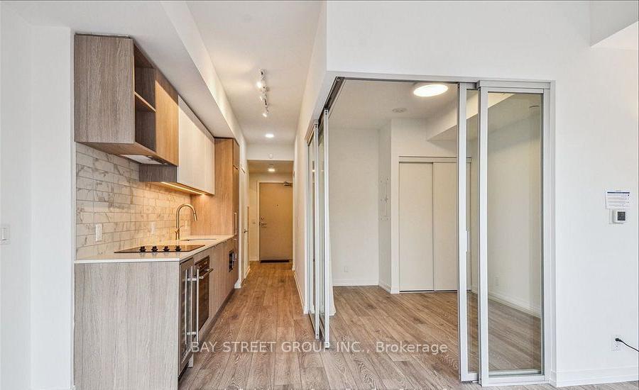 2020-bathurst-street-toronto-ontario-c12525464