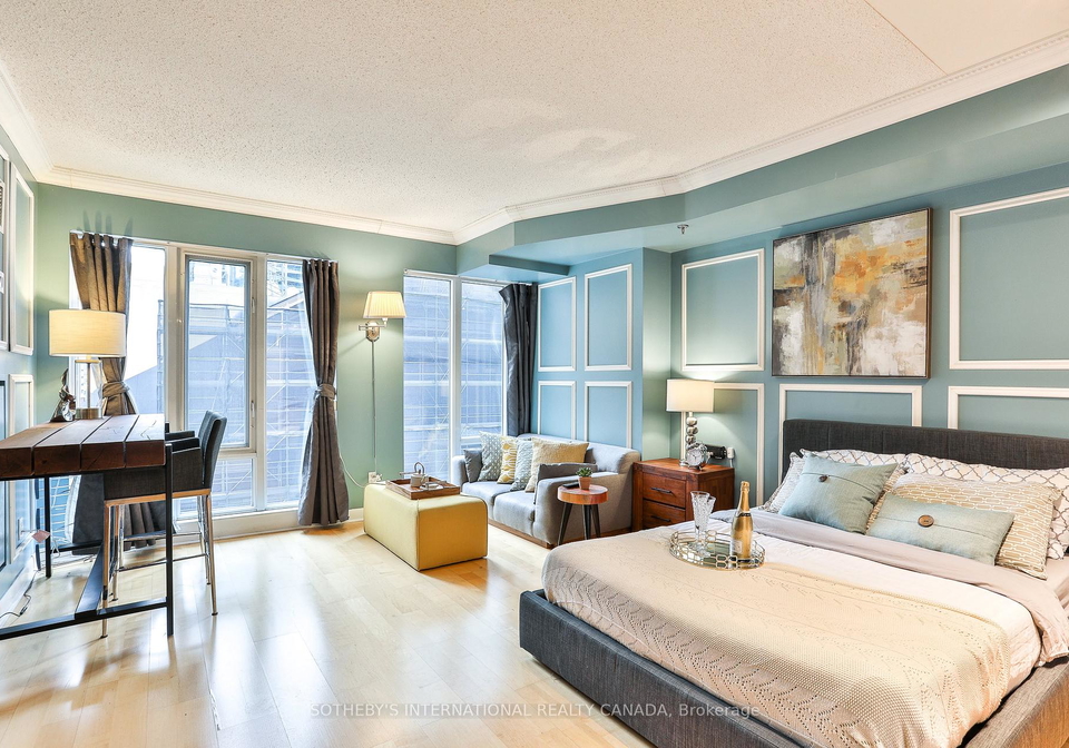 210-victoria-street-toronto-ontario-c12525644