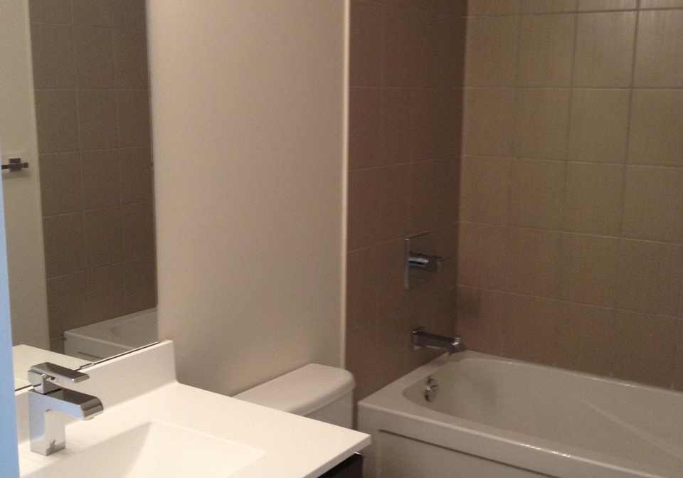 68-canterbury-place-toronto-ontario-c12526156