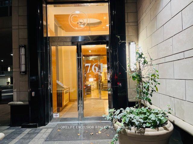 761-bay-street-toronto-ontario-c12526440