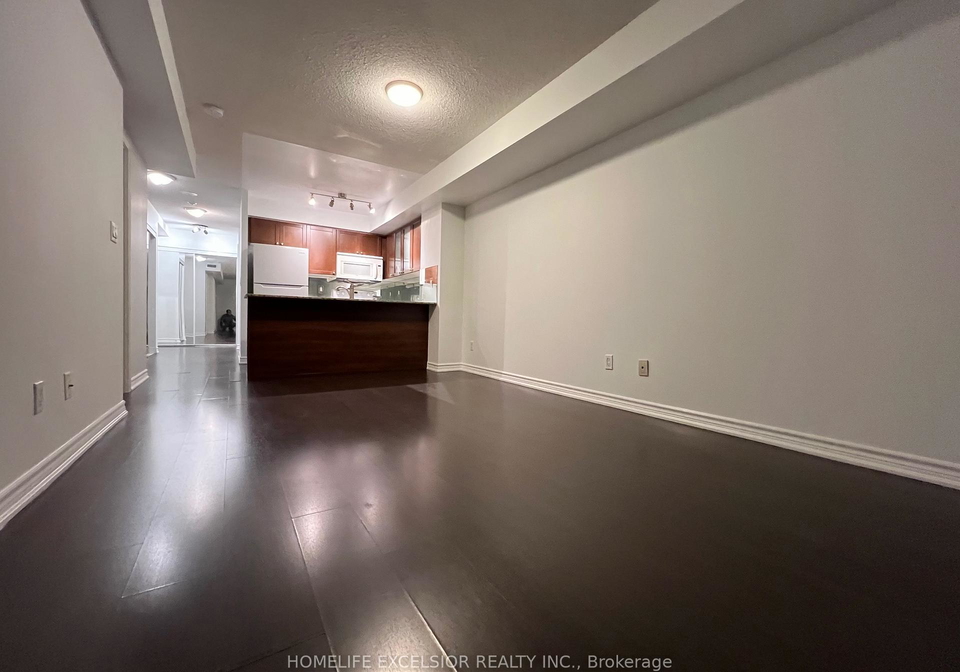 761-bay-street-toronto-ontario-c12526440