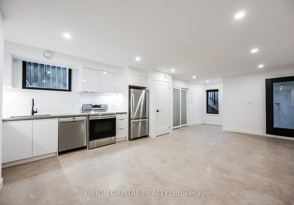 156-dovercourt-road-toronto-ontario-c12526586