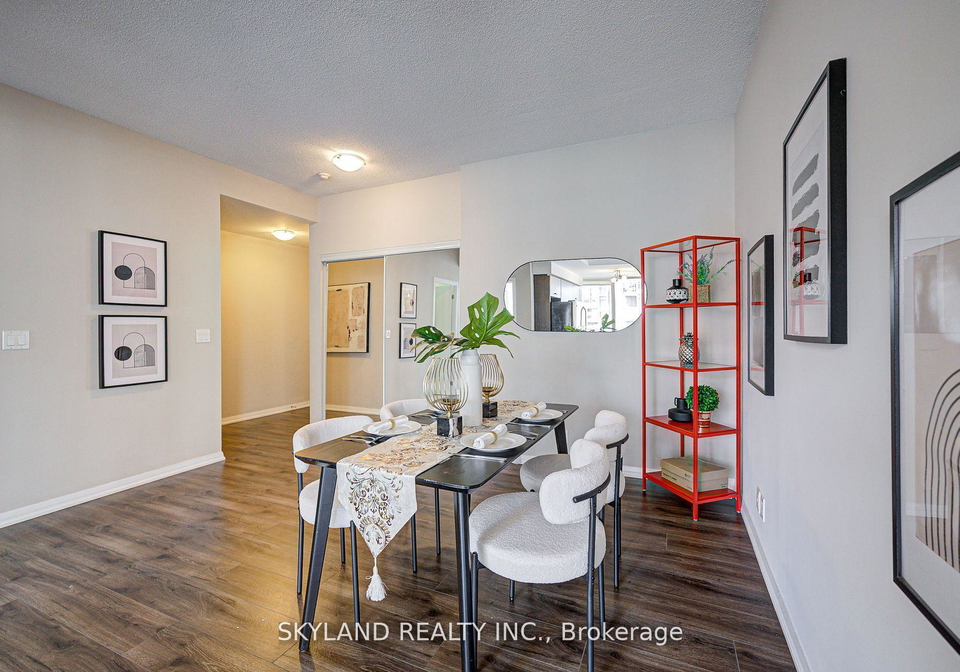 832-bay-street-toronto-ontario-c12526682