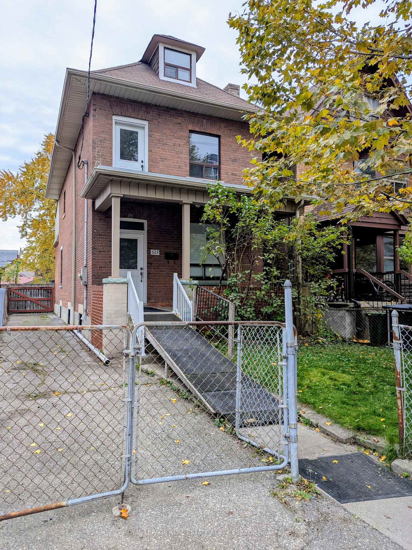 529-gladstone-avenue-toronto-ontario-c12526854
