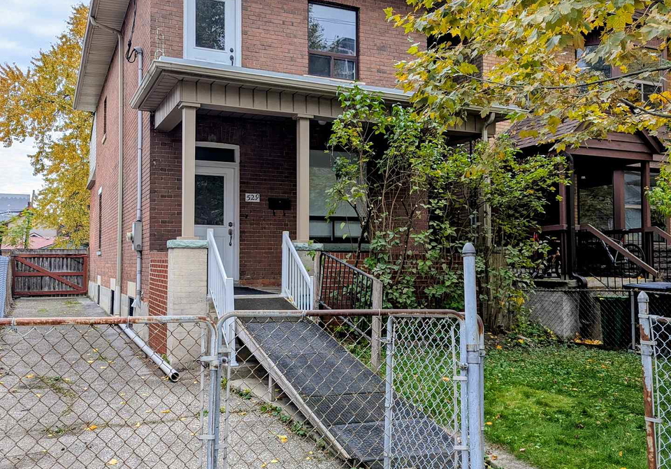 529-gladstone-avenue-toronto-ontario-c12526854