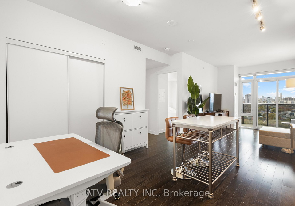 330-richmond-street-w-toronto-ontario-c12526916