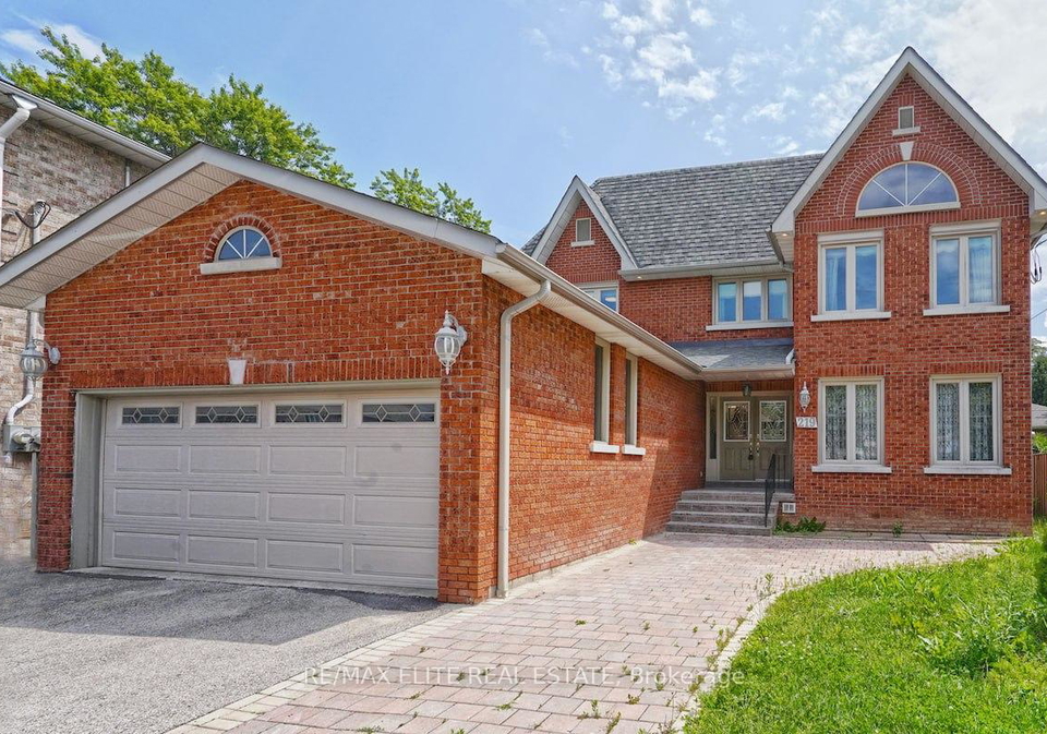219-connaught-avenue-toronto-ontario-c12527070