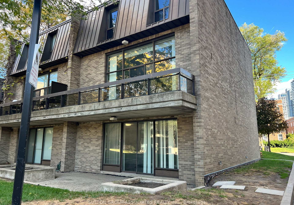 510-duplex-avenue-toronto-ontario-c12527100