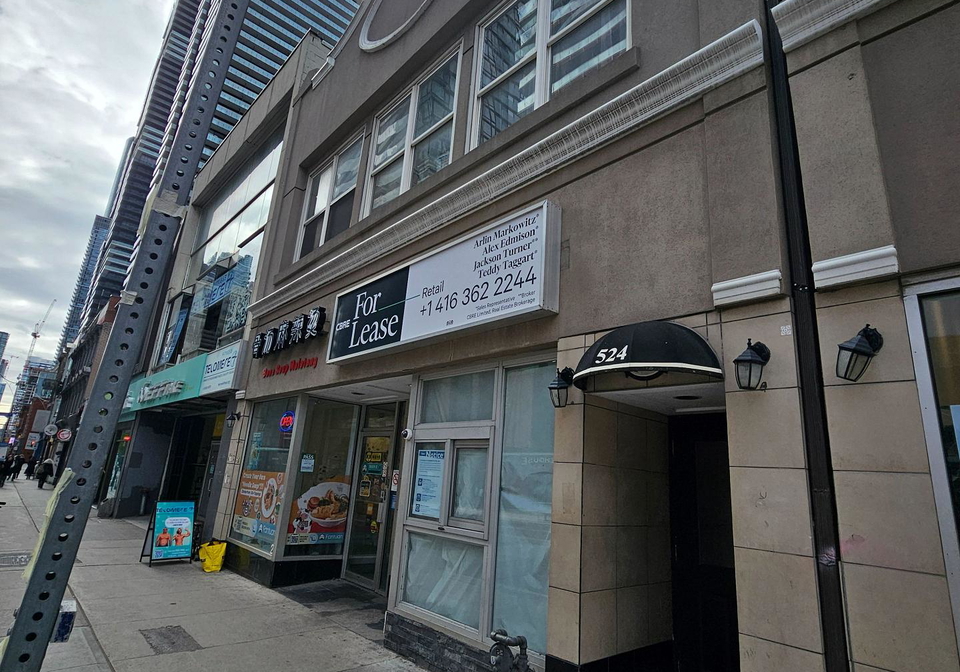 524-yonge-street-toronto-ontario-c12527292