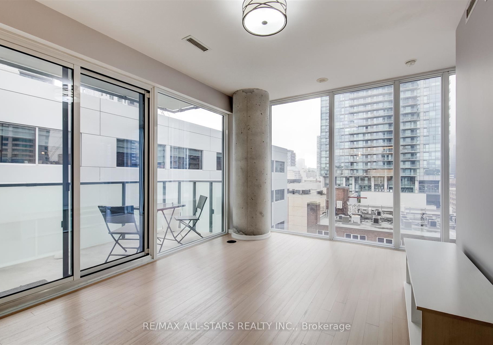 101-peter-street-toronto-ontario-c12527352