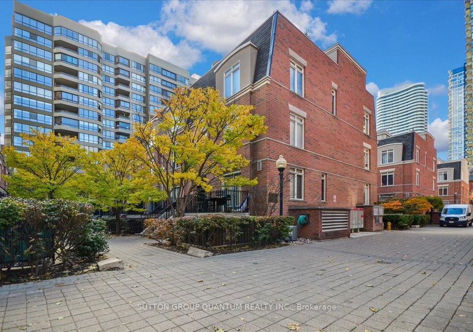 415-jarvis-street-toronto-ontario-c12527398