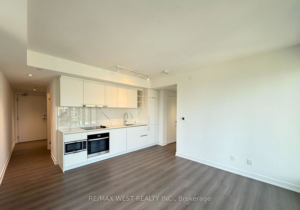 8-wellesley-street-w-toronto-ontario-c12527704