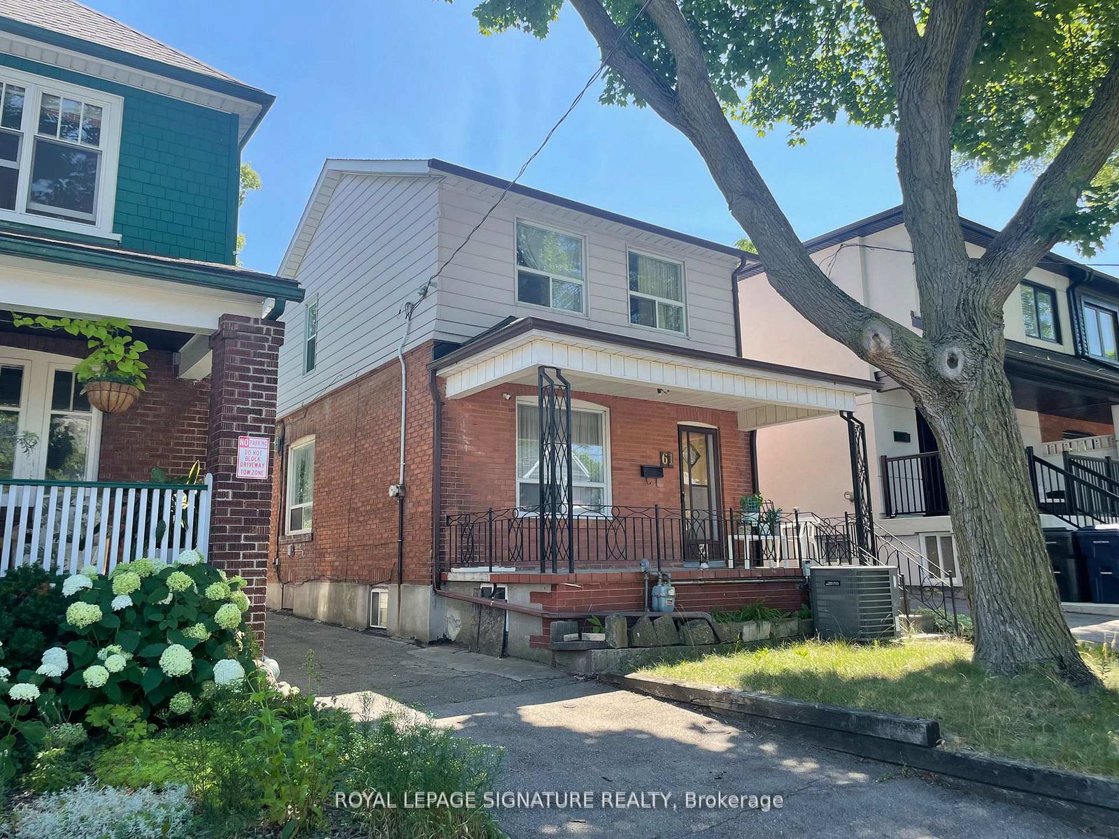 61-belvidere-avenue-toronto-ontario-c12527976