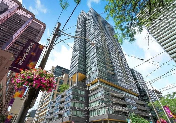 8-charlotte-street-toronto-ontario-c12528032