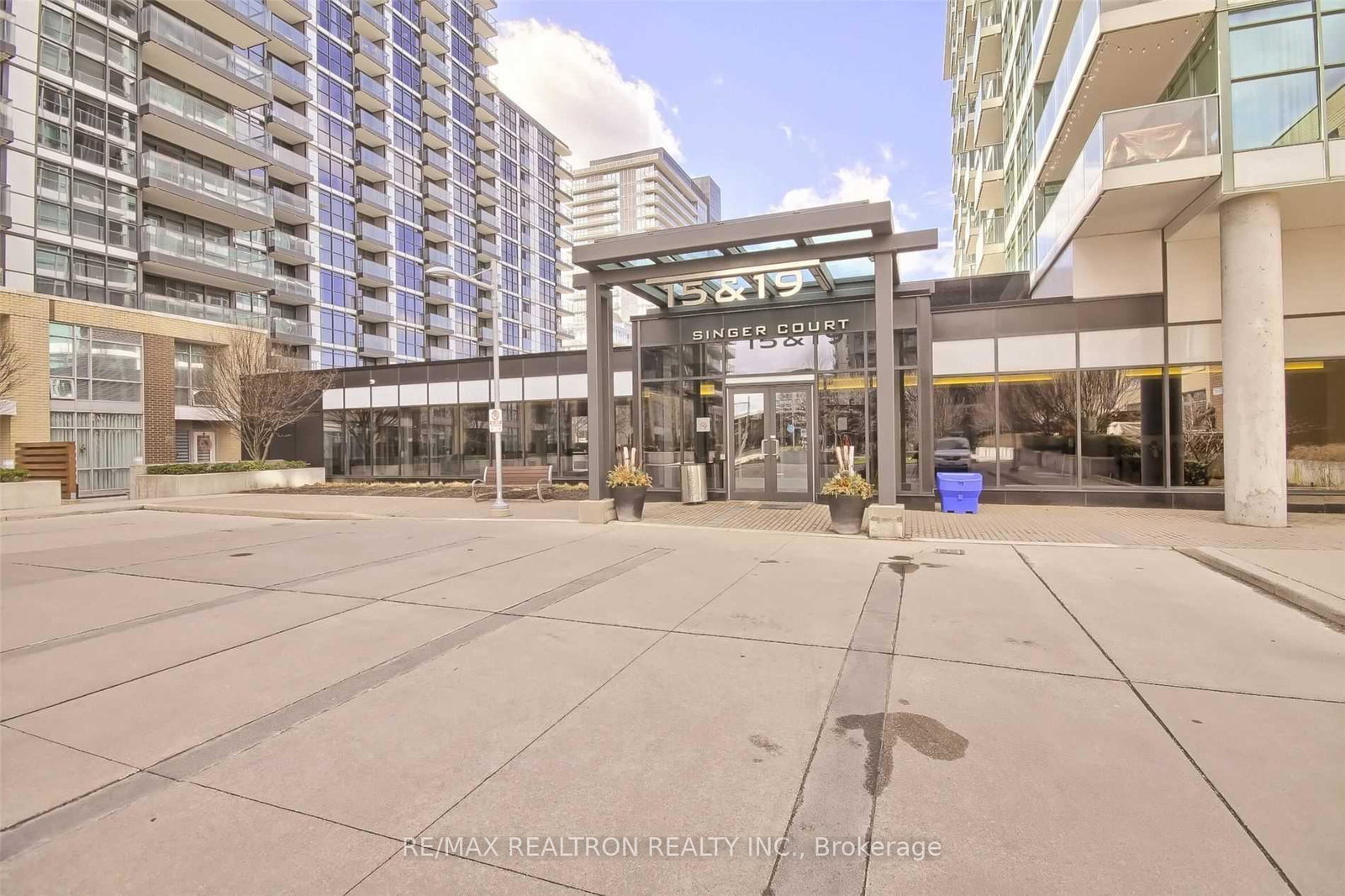 19-singer-court-north-york-ontario-c12528284