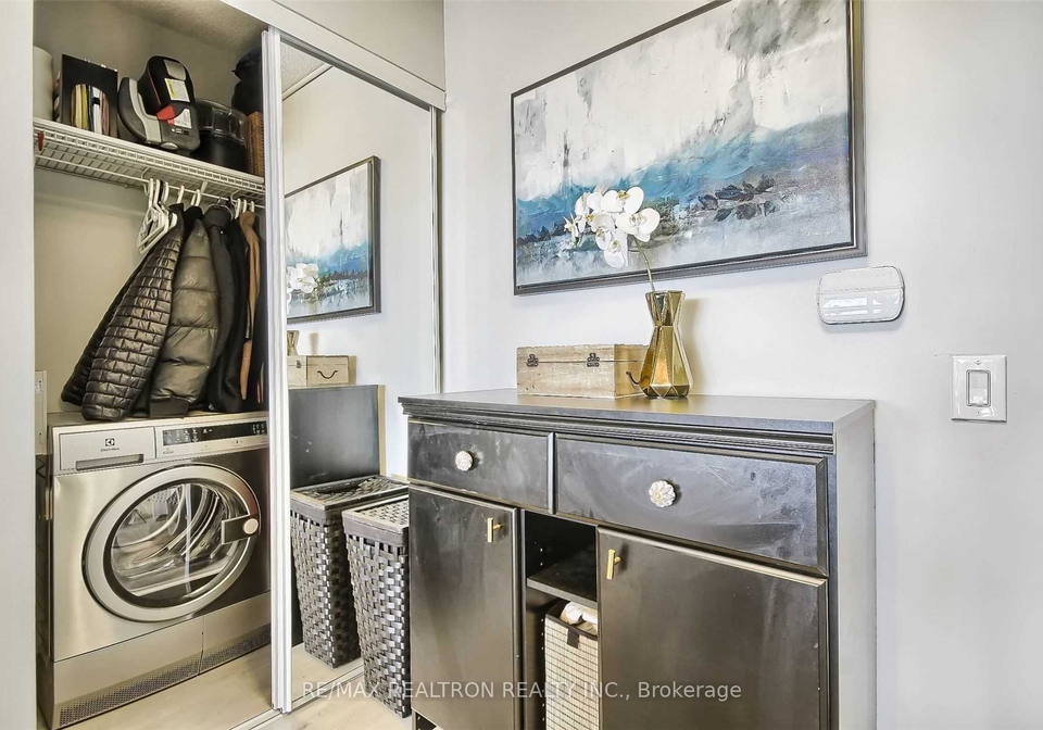 19-singer-court-north-york-ontario-c12528284