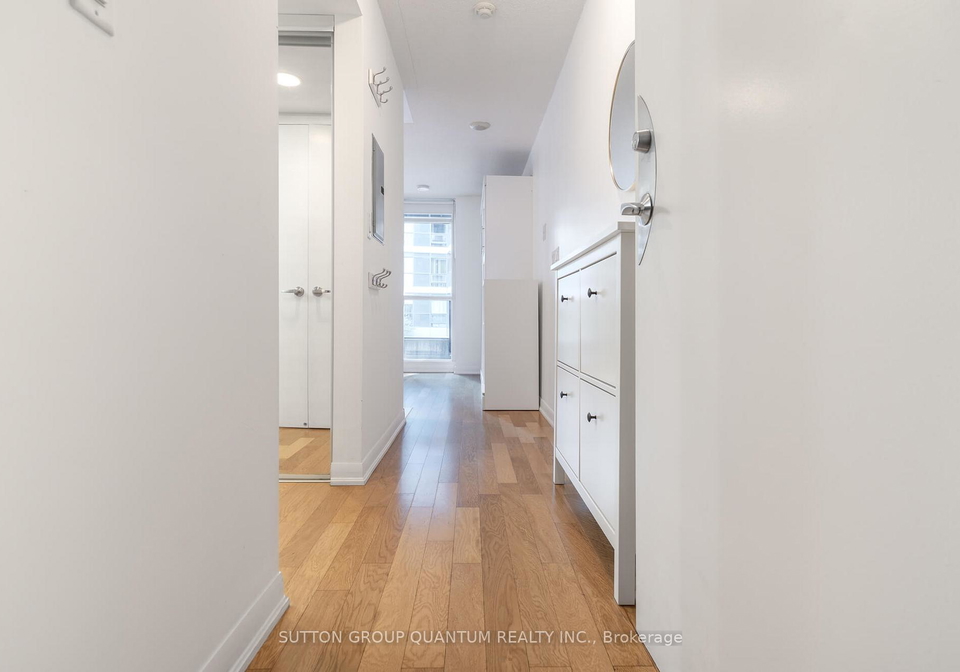 600-fleet-street-toronto-ontario-c12528306