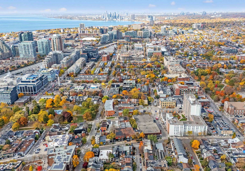 121-tecumseth-street-e-toronto-ontario-c12528308