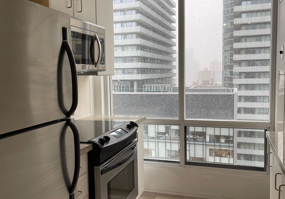 85-bloor-street-e-toronto-ontario-c12528614