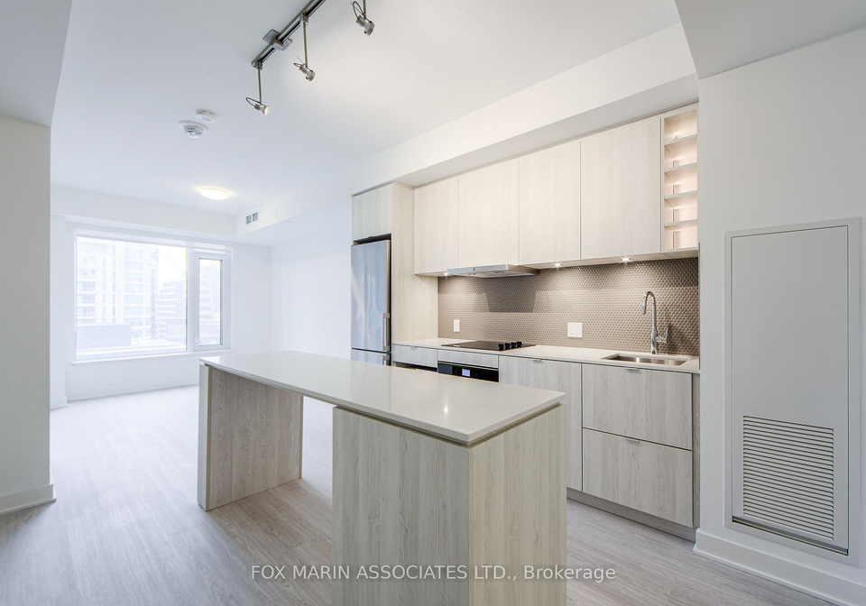 11-yorkville-avenue-toronto-ontario-c12528946
