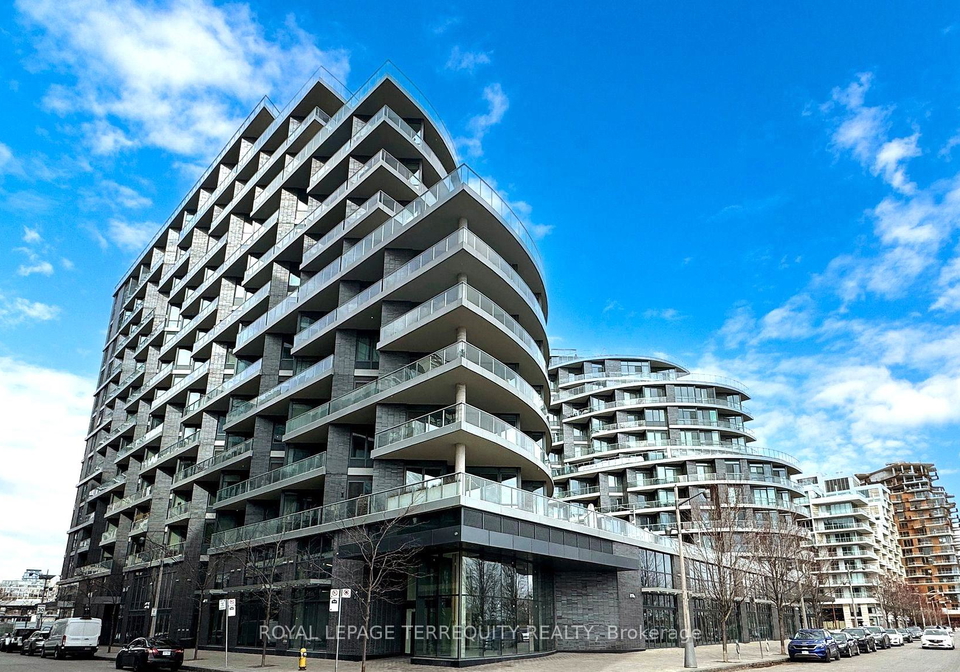 1-edgewater-drive-toronto-ontario-c12529126
