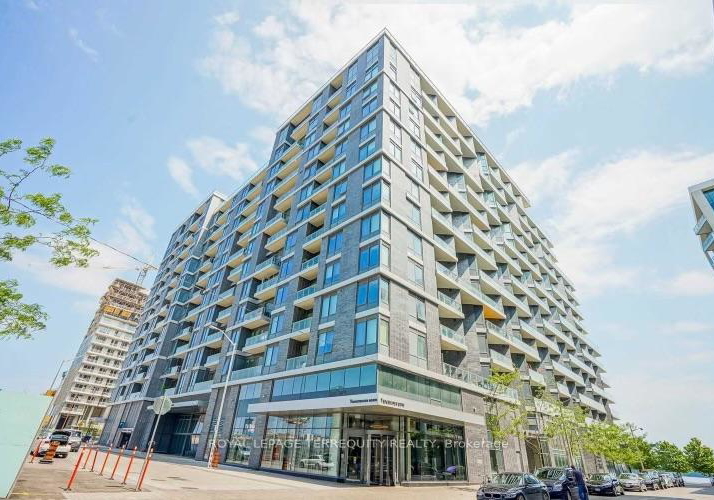 1-edgewater-drive-toronto-ontario-c12529126