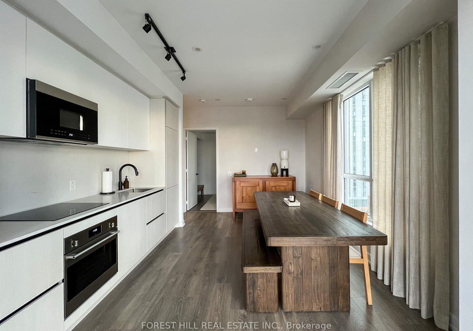 108-peter-street-toronto-ontario-c12529404