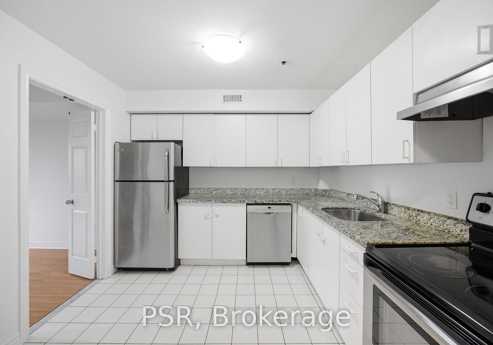 3314-yonge-street-toronto-ontario-c12529674