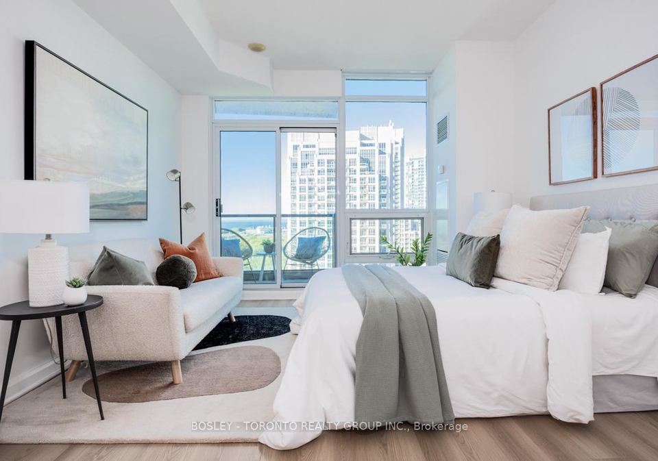 600-fleet-street-toronto-ontario-c12529708