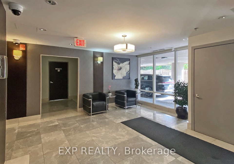 801-sheppard-avenue-w-toronto-ontario-c12530126