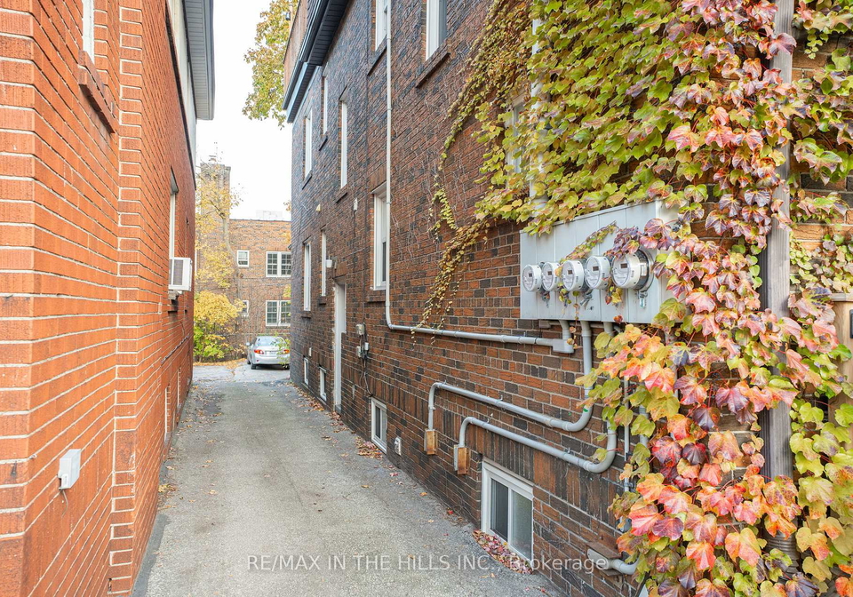 165-highbourne-road-toronto-ontario-c12530138