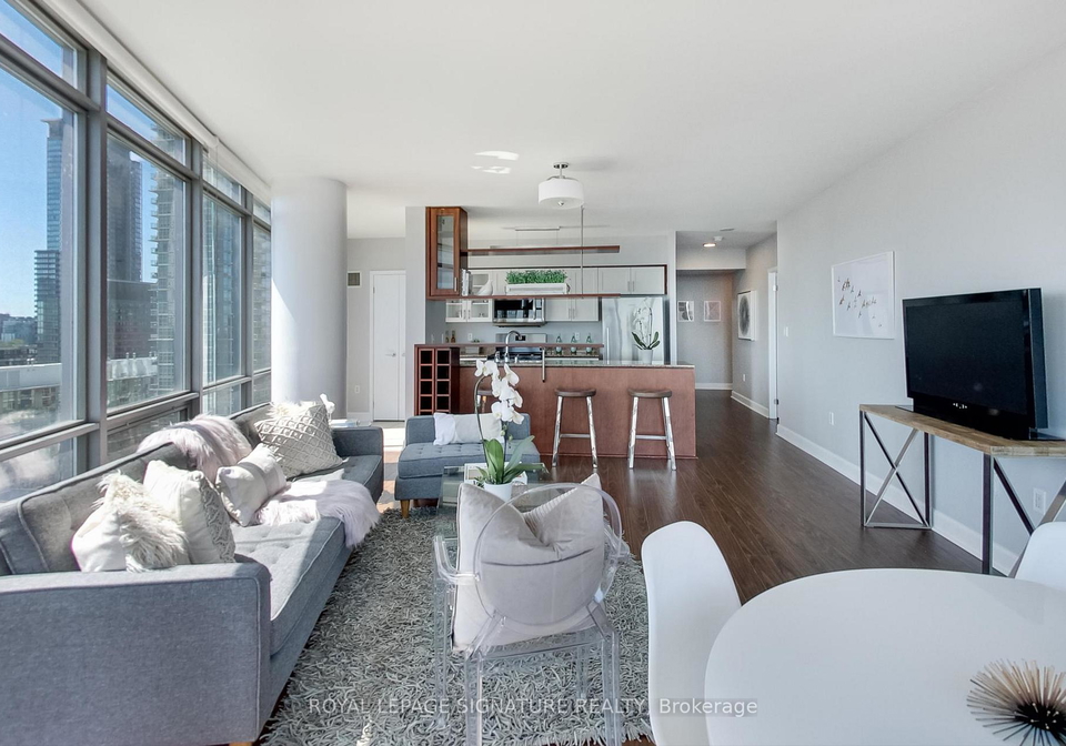 5-mariner-terrace-toronto-ontario-c12530220