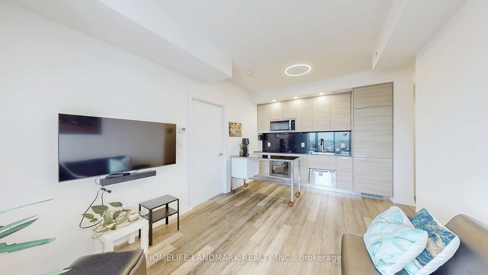 75-canterbury-place-toronto-ontario-c12530232