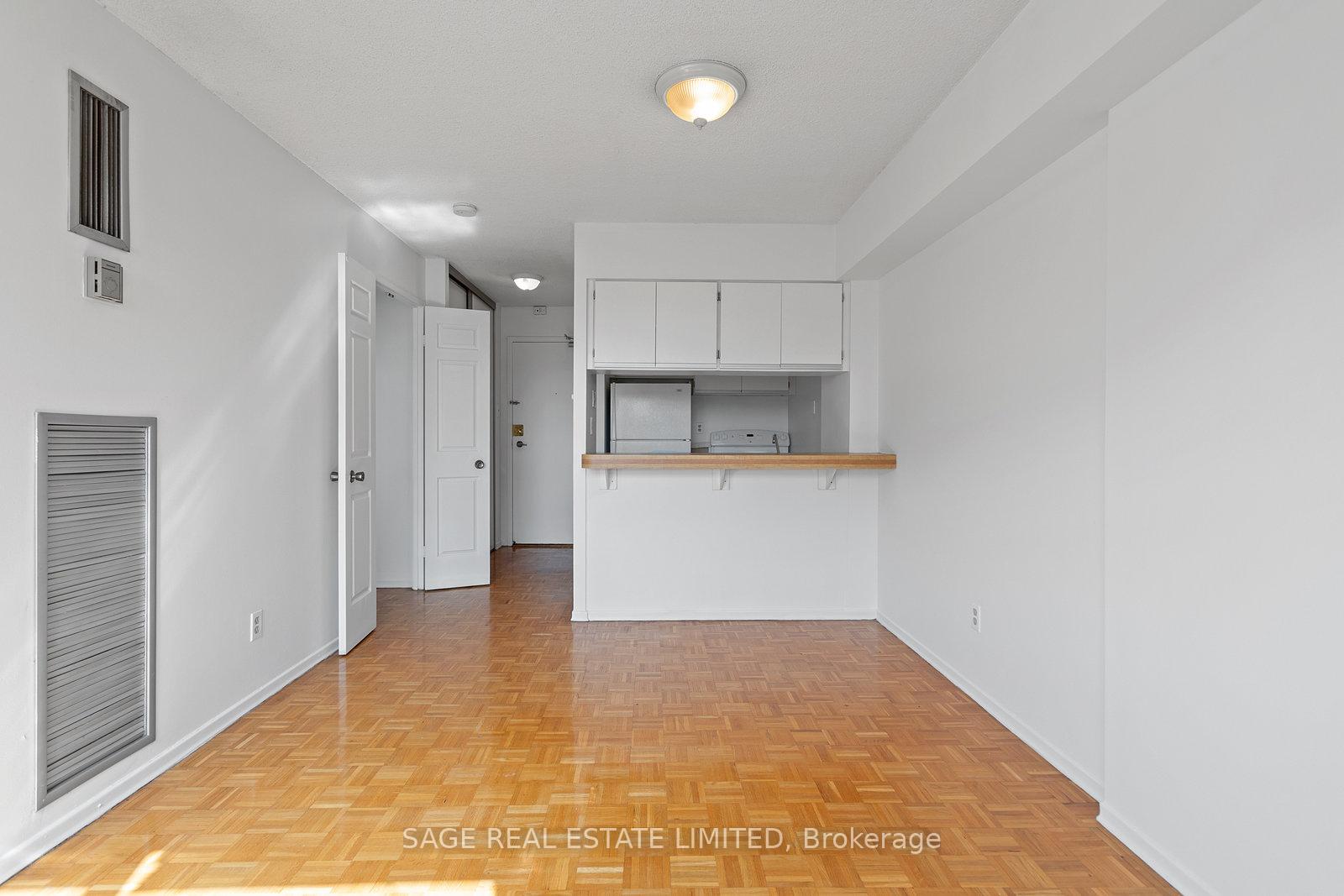 80-st-patrick-street-toronto-ontario-c12530412