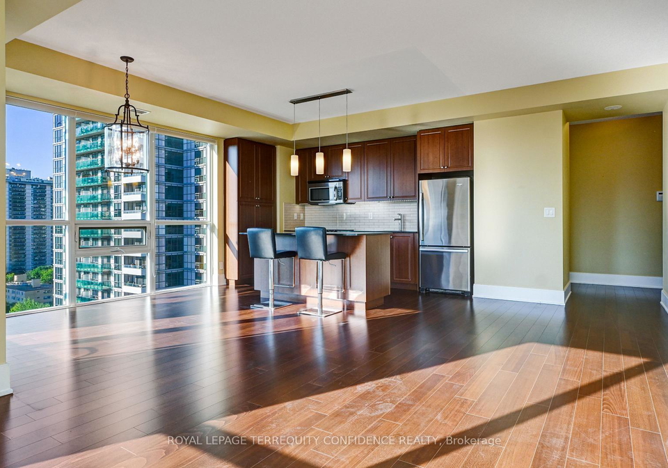 70-roehampton-avenue-toronto-ontario-c12530490