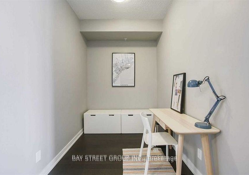 120-bayview-avenue-toronto-ontario-c12530632