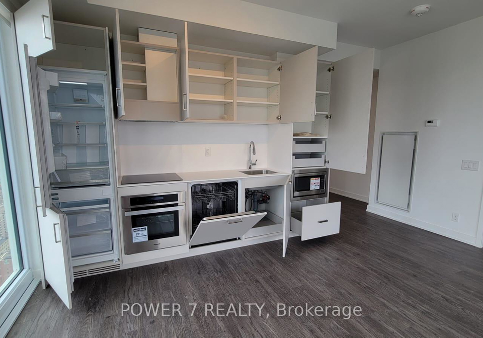 88-queen-street-e-toronto-ontario-c12530640