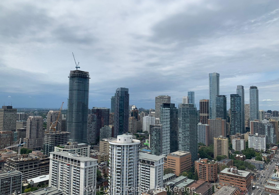 85-wood-street-toronto-ontario-c12530976