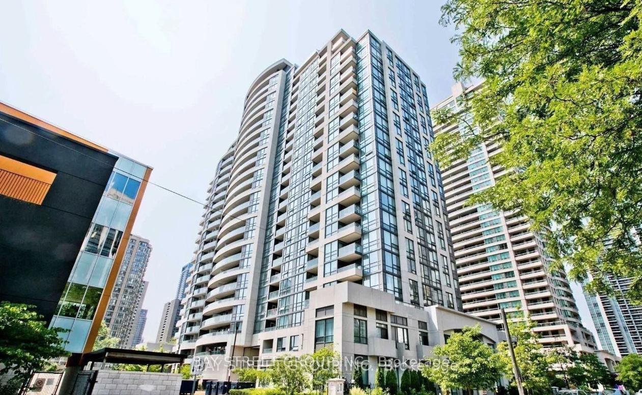 35-hollywood-avenue-north-york-ontario-c12531194