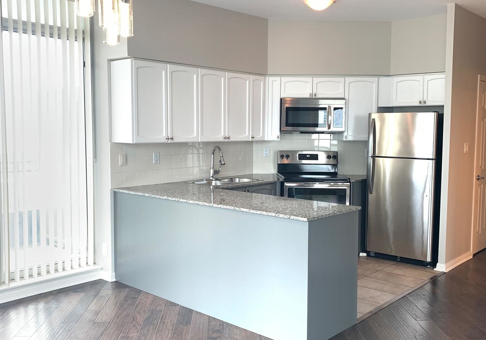228-queens-quay-w-toronto-ontario-c12531506
