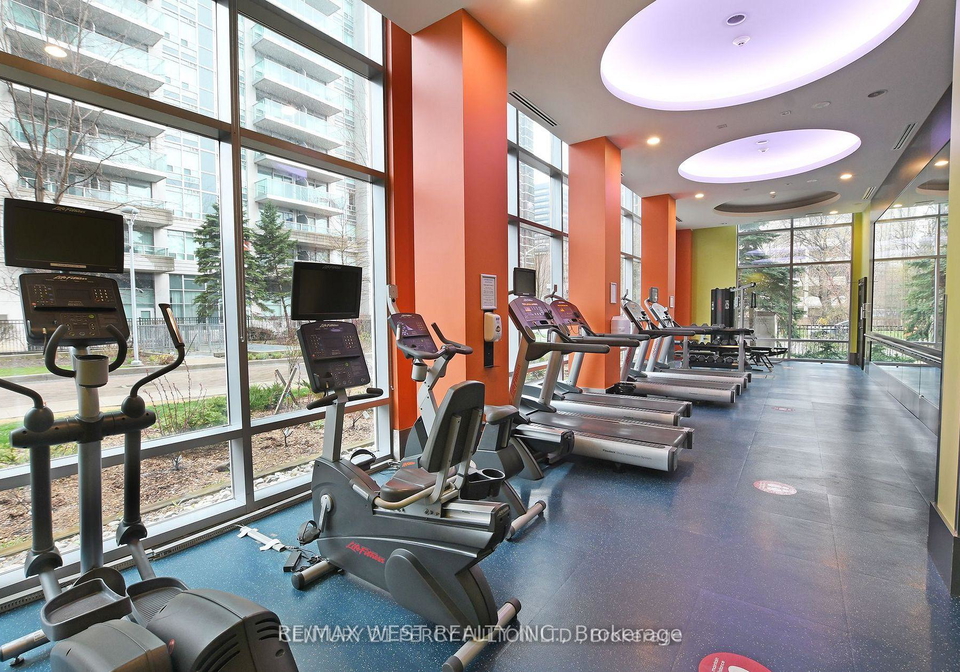 17-anndale-drive-north-york-ontario-c12531510