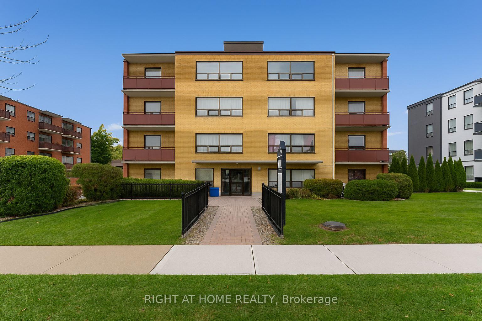 292-finch-avenue-toronto-ontario-c12531568