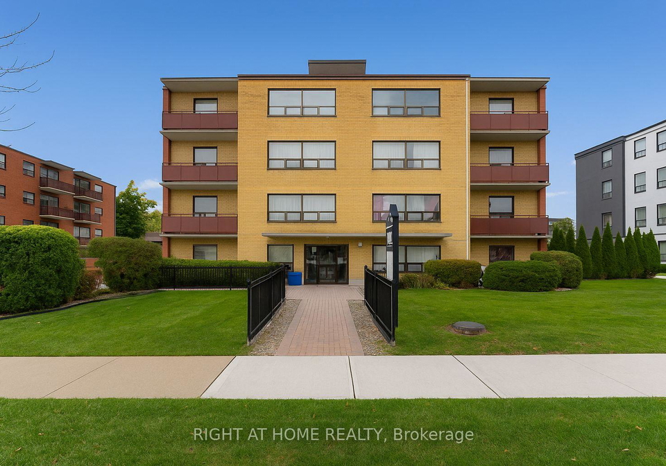 292-finch-avenue-toronto-ontario-c12531568