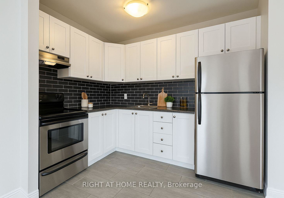 292-finch-avenue-toronto-ontario-c12531568