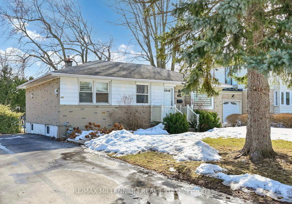 341-moore-park-avenue-toronto-ontario-c12531594